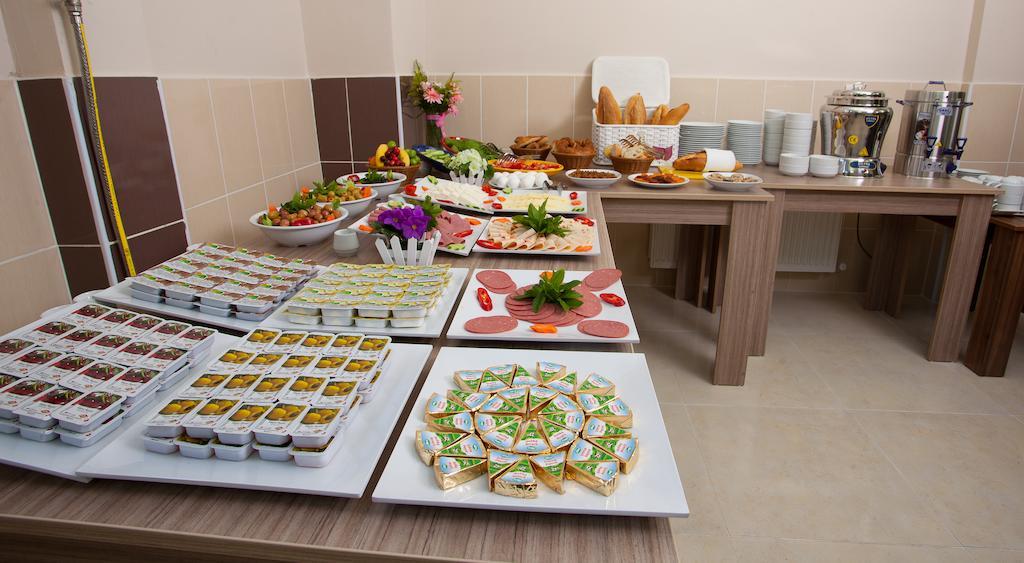 Birlik Apart Hotel Istanbul Ngoại thất bức ảnh